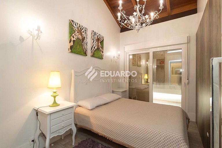 Casa à beira-mar com 4 quartos para até 12 pessoas