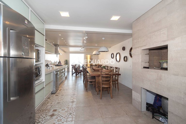 Casa à beira-mar com 4 quartos para até 12 pessoas