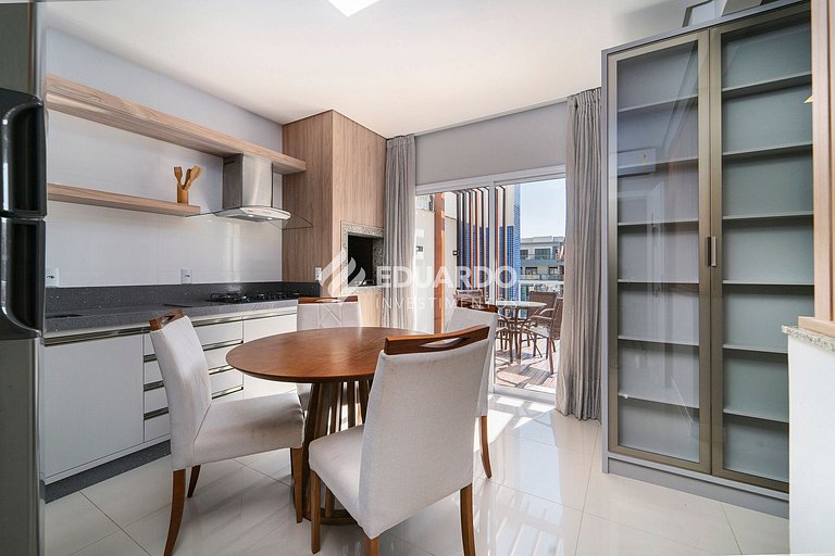 306 B 04 dormitórios e jacuzzi para 09 pessoas