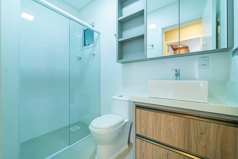 306 B 04 dormitórios e jacuzzi para 09 pessoas